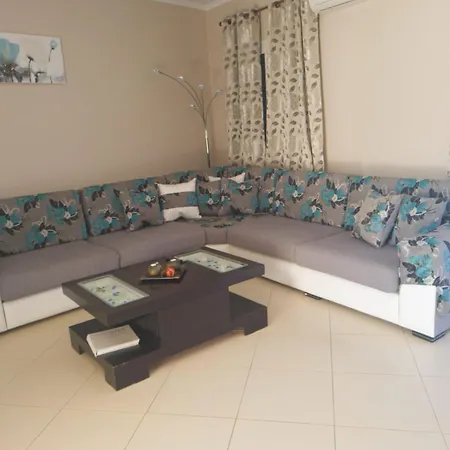 Markulata Khalikerí Extérieur photo